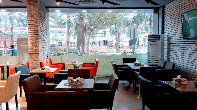 33 Al Mateena St - Deira - Dubai