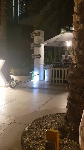 B-Lounge - Abu Dhabi