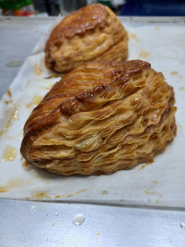 Comentarii opinii despre Mamadou Konate Bakery - مخبز مامادو كوناتي