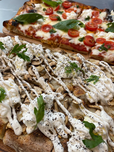 Bada Bing Pizza - Hospitality and gastronomy