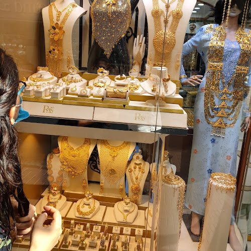 Gold Souq - Al Khor St - Deira - Al Ras - Dubai