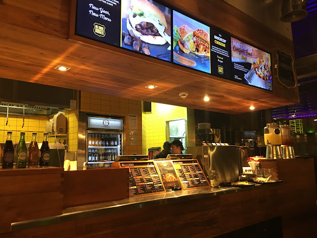 Comentarii opinii despre Big Smoke Burger-Box Park