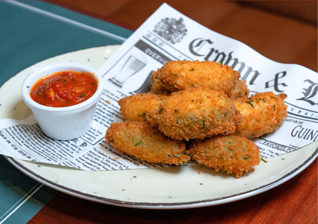 Crown & Lion The English Pub