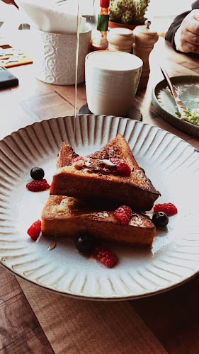 Opinii despre iBakery Cafe în Sharjah - Hospitality and gastronomy