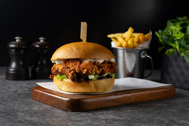 fashion Avenue First Floor, Dubai Mall Star Atrium - Gate 6 - Burj Khalifa - Dubai