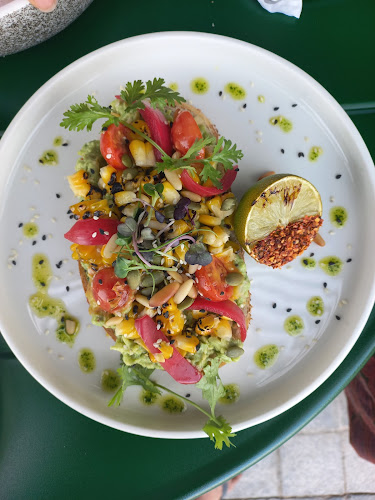 The bench - Hospitality and gastronomy