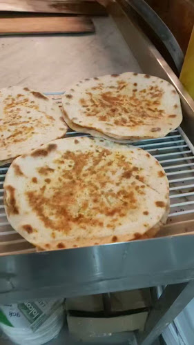 Opinii despre فطاير تنور الاحباب - Tanoor Al Ahbab Bakery în Sharjah - Hospitality and gastronomy