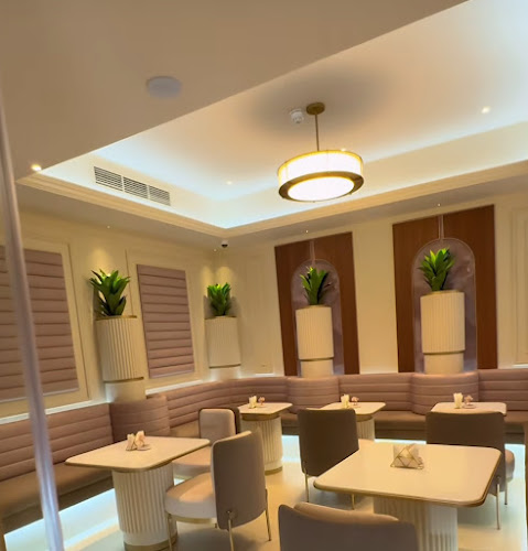 OPAL CAFE - Hospitality and gastronomy