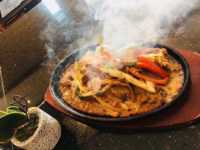 Asian Plates Restaurant - Abu Dhabi