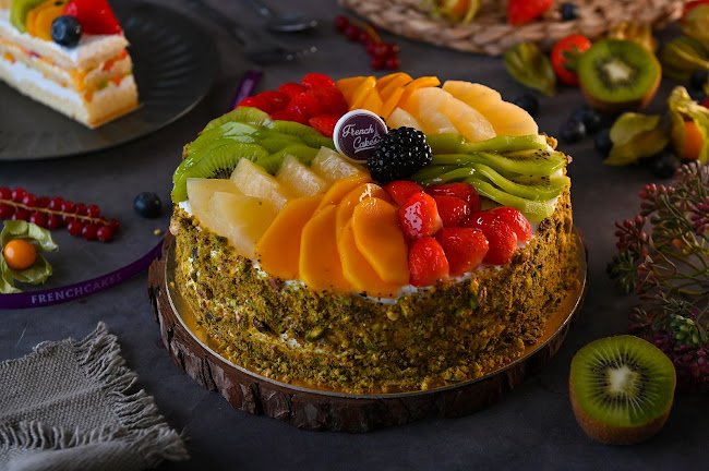 FRENCH CAKES - Dubai