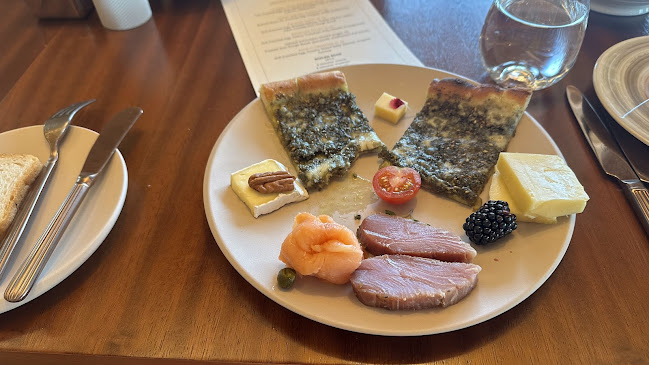 Sea Breeze Anantara Restaurant