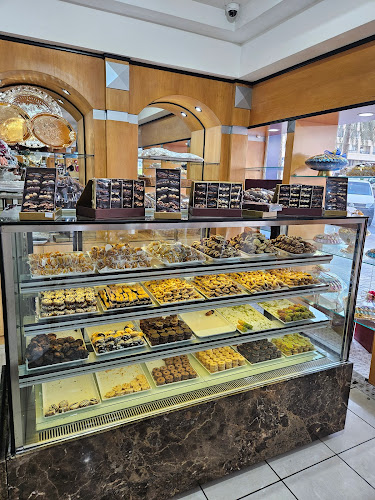 Al Samadi Sweets - Hospitality and gastronomy