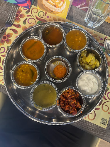 Opinii despre Kamat Vegetarian - Jumeirah Lake Towers în Dubai - Hospitality and gastronomy
