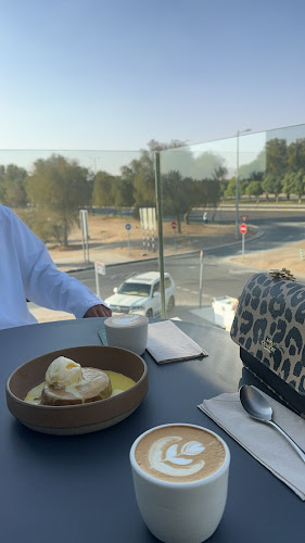 Como lounge - Hospitality and gastronomy