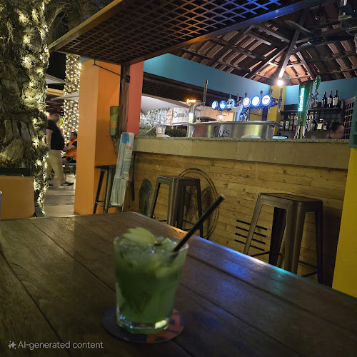 Comentarii opinii despre Jules