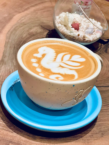 7 Sea Specialty cafe