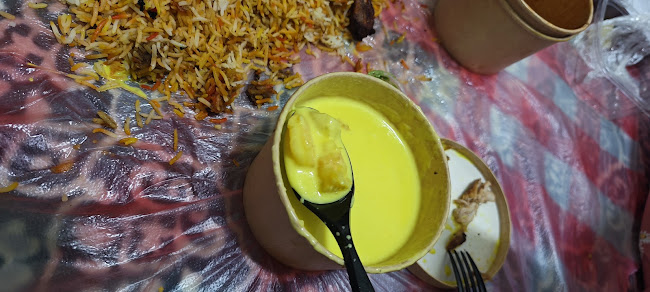 Famous Cafeteria, Khalifa City A كافتيريا مشهورة - Hospitality and gastronomy