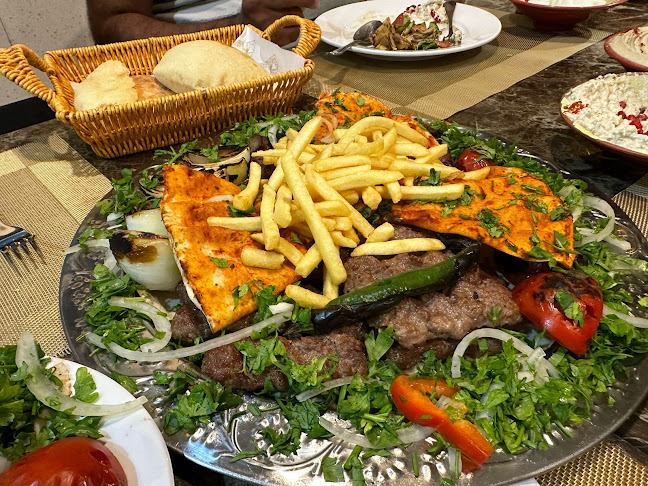 Comentarii opinii despre Restaurant & Sweets Dhiya Al Sham