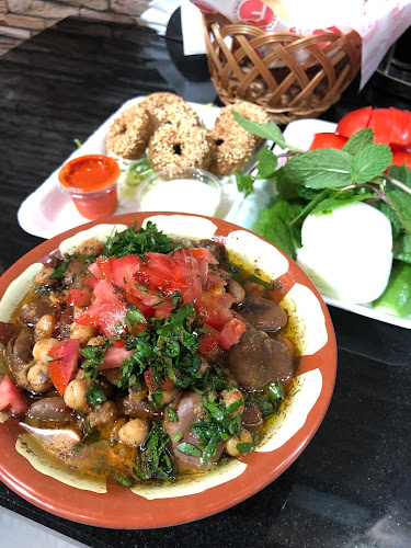 Falafel Ealaa Kayfik Restaurant