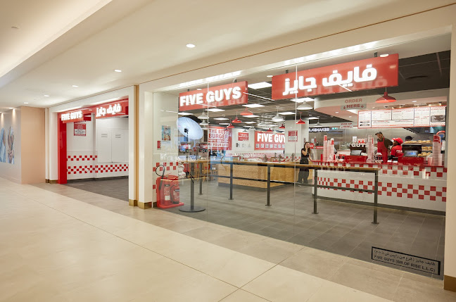 Five Guys Al Hamra Mall - Hospitality and gastronomy