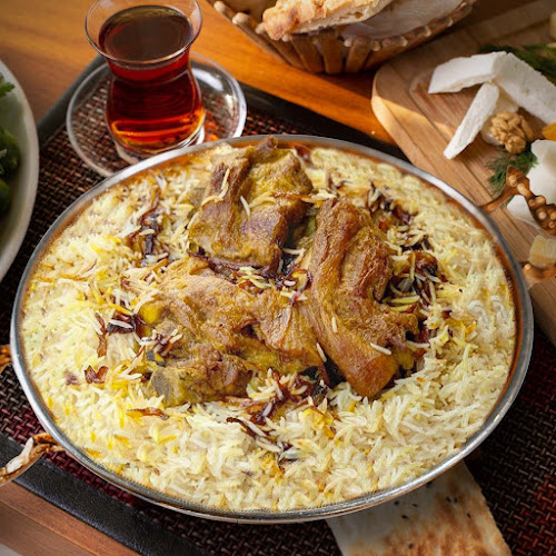 Bayt Al Shawaya Restaurant مطعم بيت الشواية - Abu Dhabi