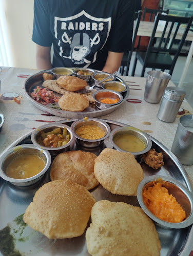 Geetar Restaurant - Al Arouba St - Um Altarafa - Hay Al Gharb - Sharjah