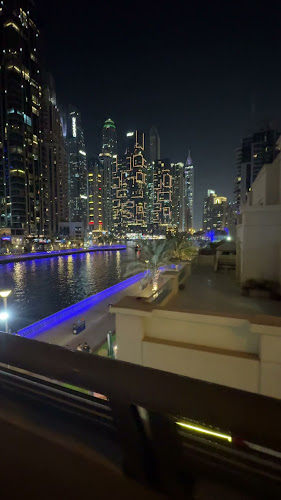 Marina Walk, Trident Tower - Marina Hotel Apartments Between the two - Dubai Marina - Dubai