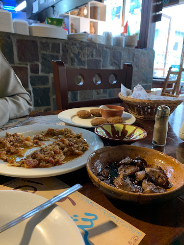 Comentarii opinii despre Al khabiya Restaurant - Al Mamoura Area || مطعم الخابية - منطقة المعمورة