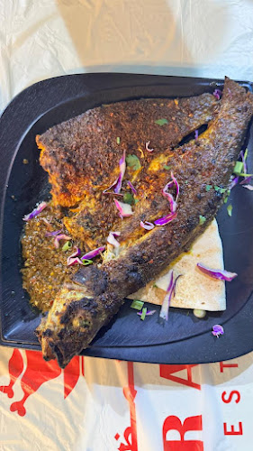 Comentarii opinii despre TABAQ AL HIJAZI RESTAURANT SHARJAH