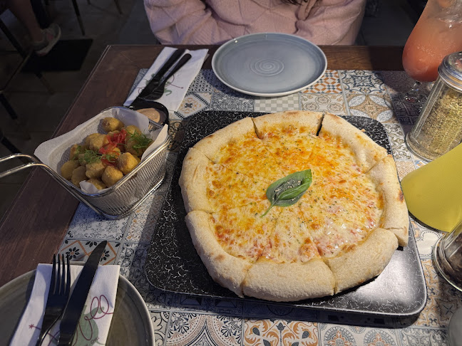 souk al bahar , Level 2 - Dubai