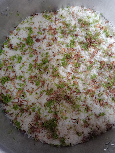 Comentarii opinii despre AL BAIT AL RAQI PUBLIC KITCHEN مطبخ البیت الراقی الشعبی