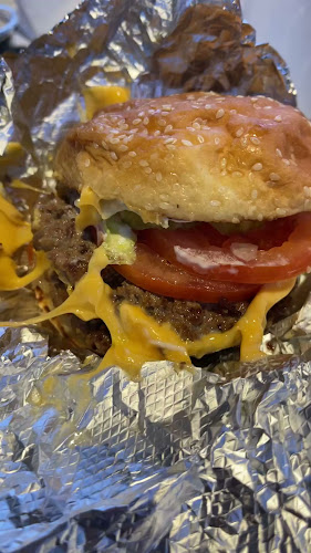 Comentarii opinii despre Five Guys Dubai Mall