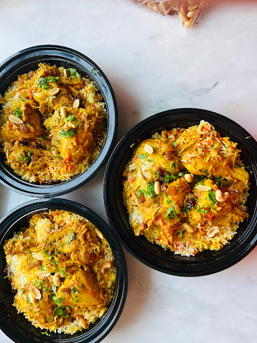 Opinii despre Koshary and pastry Afandina în Abu Dhabi - Hospitality and gastronomy