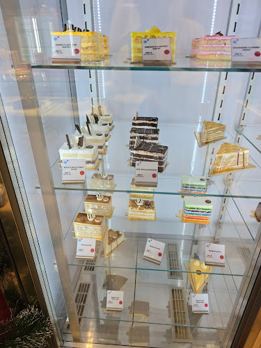 Opinii despre Mister Baker | Best Cakes In Dubai | Birthday Cakes, Graduation Cakes, Anniversary Cakes în Abu Dhabi - Hospitality and gastronomy