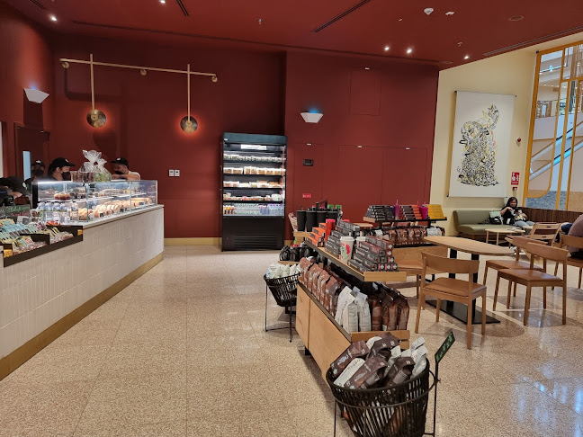 Opinii despre Starbucks în Sharjah - Hospitality and gastronomy