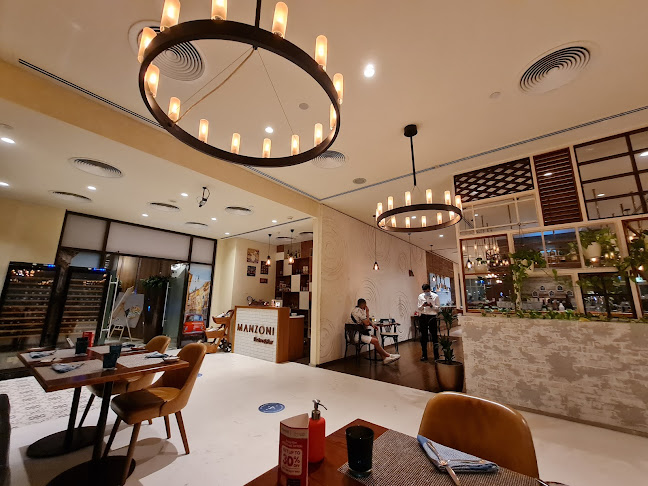 Comentarii opinii despre Manzoni Bistro and Bar