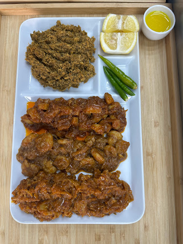 Comentarii opinii despre Sandwich Khas Restaurant (مطعم ساندویش خاص)