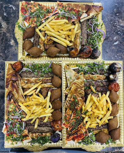 مطعم ومعجنات ومشاوي الحاره الشامية Al Hara Al Shamiya Restaurant and Grills - Abu Dhabi