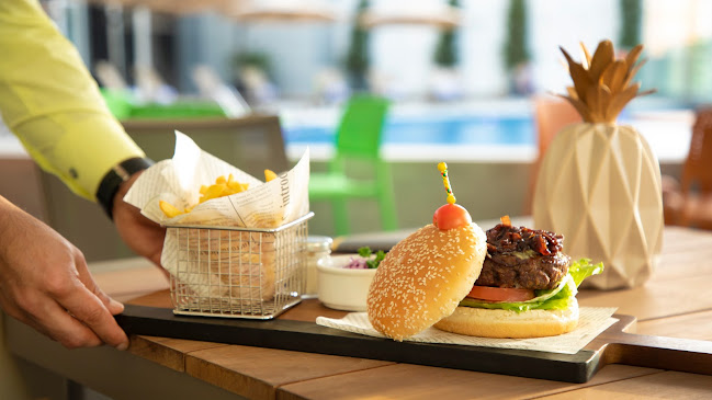 Al Taawun St - Al Khalidiya District - Sharjah