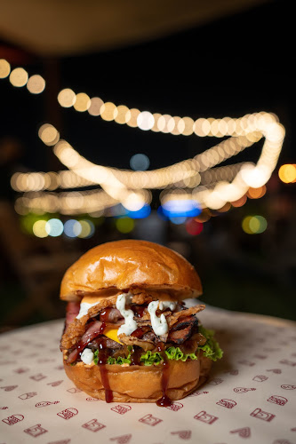 Opinii despre Saddle Cafe - Al Wasl în Dubai - Hospitality and gastronomy