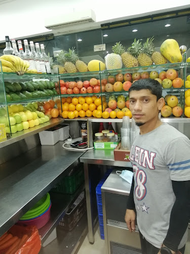 Opinii despre Arabian Sea Refreshment în Abu Dhabi - Hospitality and gastronomy