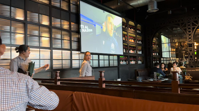 Opinii despre The Tap House Palm Jumeirah în Dubai - Hospitality and gastronomy