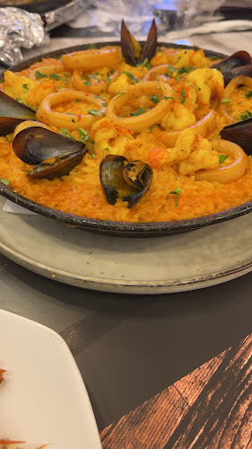 Opinii despre Beat el qersh seafood în Abu Dhabi - Hospitality and gastronomy