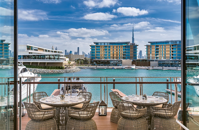 Yacht Club Restaurant - Dubai