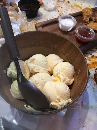 Opinii despre Spice Grill Seafood Restaurant în Sharjah - Hospitality and gastronomy