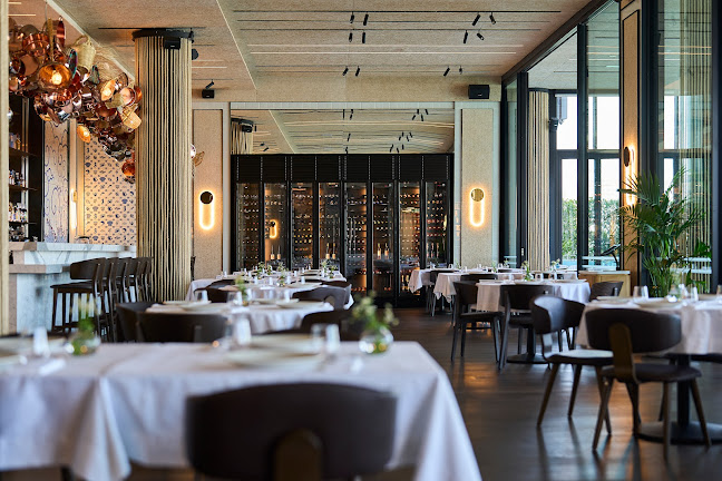 Em Sherif Sea Abu Dhabi