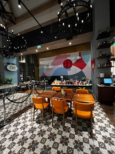 Urth Caffe - Hospitality and gastronomy