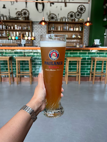 Opinii despre Ernst Biergarten în Dubai - Hospitality and gastronomy