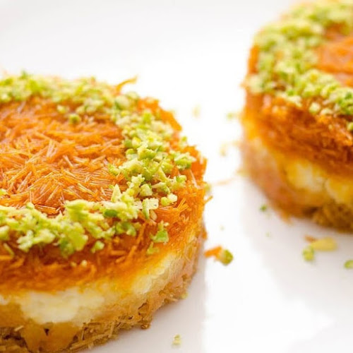 مخبز وحلويات القصر الشاميAl-Qasr Al-Shami Bakery and Sweets