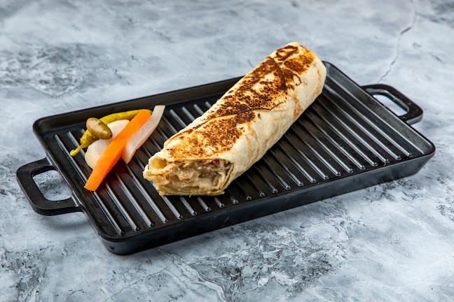 Opinii despre Charcoal Cafe - A Lab Of Shawarma & Charcoal Grills în Dubai - Hospitality and gastronomy